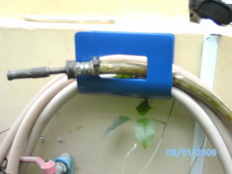 ที่แขวนสายยางน้ำ