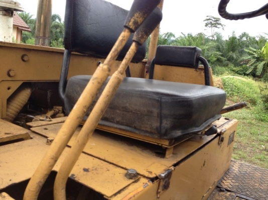 รถตัก KOMATSU 507  สนใจติดต่อ 081 - 6079515