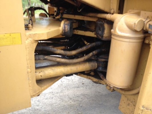 รถตัก KOMATSU 507  สนใจติดต่อ 081 - 6079515