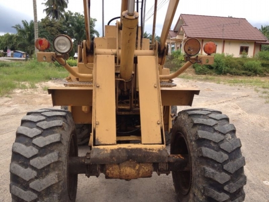 รถตัก KOMATSU 507  สนใจติดต่อ 081 - 6079515