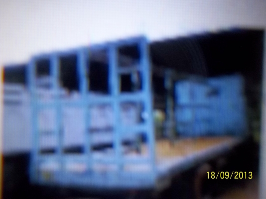 ขาย 10ล้อ  เพลาเดียว  NISSAN UD  195 แรง เบรค ทรีปฟี่