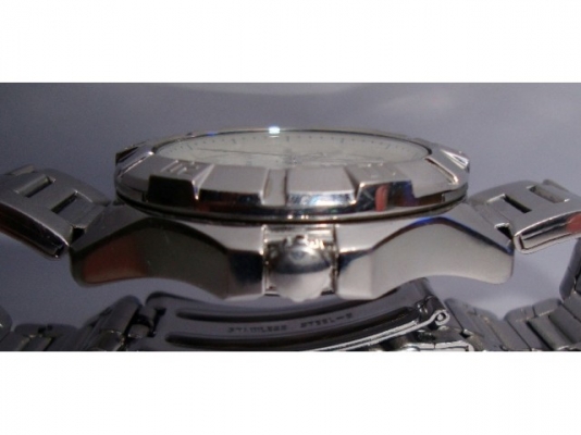 นาฬิกา SEIKO 5 Sports 100 M. Automatic