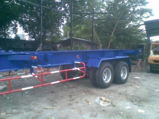 หางก้างปลา2เพลาใหม่ๆๆคัสซี450****200ยาว12เมตรlสั่งต่อได้เลยครับ