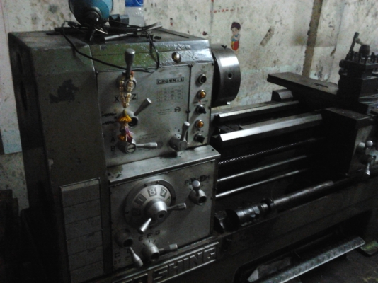 ขายเครื่องกลึง TASHING CROWN 5 ฟุต