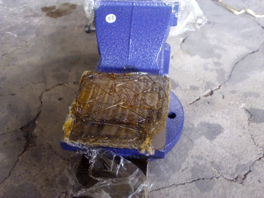 ปากกาขนาด 4 นิ้ว ยี้ห้อ LACROC ของ อเมริกาใหม่ๆ และทนทานผ่านการทดสอบด้วยแรงอัดและx-rayรอยแตกต่างๆ