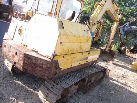 ขาย-รถขุด YANMAR: YB40 (PC 40) แทรคเหล็ก ตีนไก่ เครื่อง 3 สูบ TURBO ของเก่านอก สภาพพร้อมใช้งาน