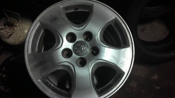 ขายแม็กวีโก้ขอบ 16