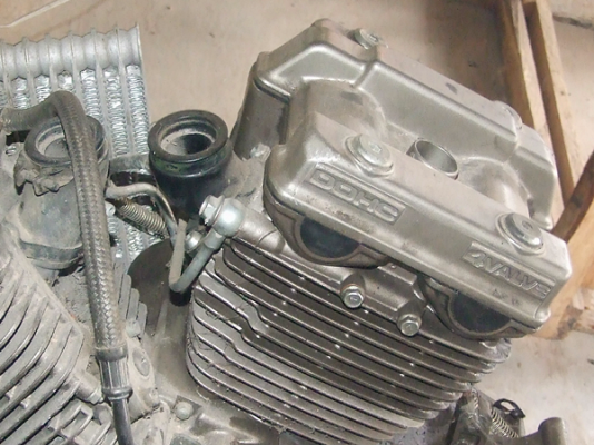 ขายเครื่องมอไซค์ HYOSUN 250 CC ราคา 4500 บาท ขายเครื่องมอไซค์ HYOSUN 250 CC ราคา 4500 บาท