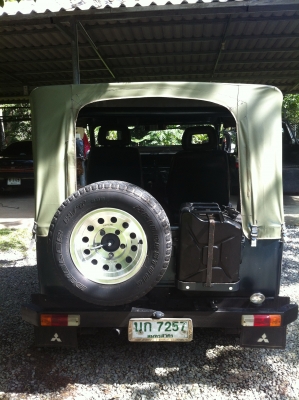 Jeep Mitsubishi Jeep Mitsubishi