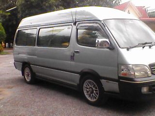 หัวจรวด หลังคาสูงดีเซล หัวจรวด หลังคาสูงดีเซล