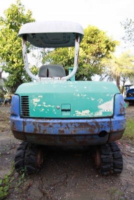 ขายรถแม็คโคร KUBOTA K-030(เท่าPC30-7) ราคาพิเศษ นำเข้าจากญี่ปุ่น ติดต่อ 086-7757900