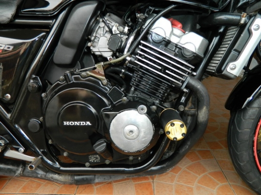 ขาย cb 400 superfour version s ปี 1998 ทะเบียนแท้จดปี 2556