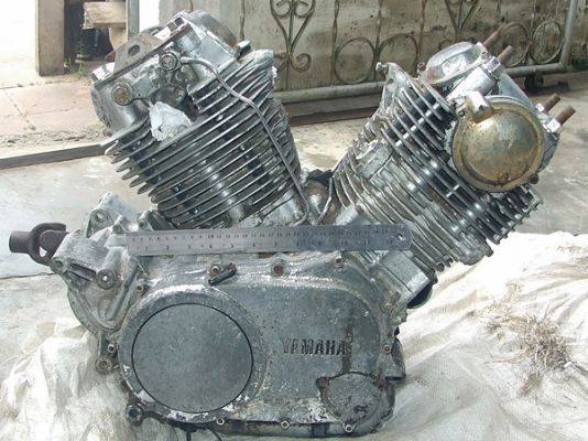 ขายเครื่องYAMAHA XV750 CC ราคา 3,400 บาท (ร้อนเงิน)