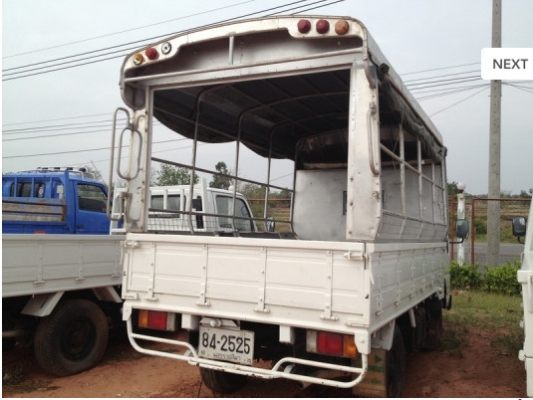 ขาย ISUZU NKR เครื่อง 4JB1  88แรงมีหลังคากระบะคาร์โก้ยาว 3.0 เมตร 081-2659193 คุณสุวรรณ  081-8789119 คุณสุขเกษม  085-3034416 คุณวิยะดา 085-4795337 คุณเล็ก