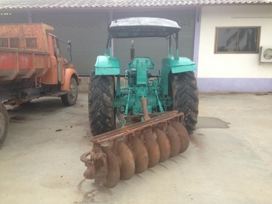 รถไถจอนเดียร์   สภาพพร้อมใช้งาน ราคาต่อรองได้