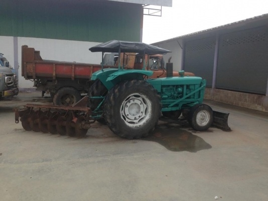 รถไถจอนเดียร์   สภาพพร้อมใช้งาน ราคาต่อรองได้