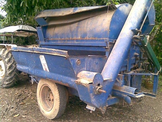 ขายด่วนโม่ข้าวขนาด 8 ฟุต เกษตรพัฒนา