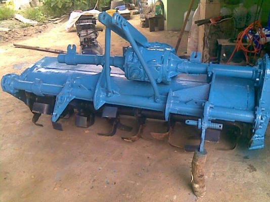 ขายด่วนจอบหมุนโฮเวิด แทรกเตอร์ขนาดใหญ่