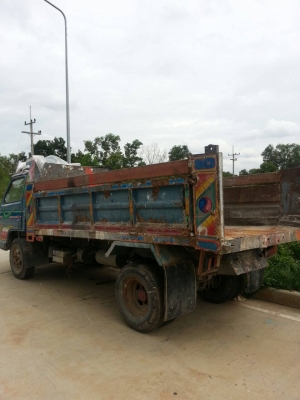 ขายรถ ISUZU 6 ล้อดัม 2 เพลา