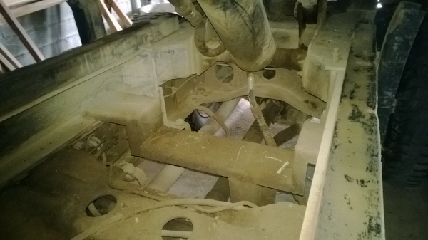 6ล้อดั้มFF3H 195แรง รถออกห้างแท้ ดั้ม3มิตร รถบ้าน