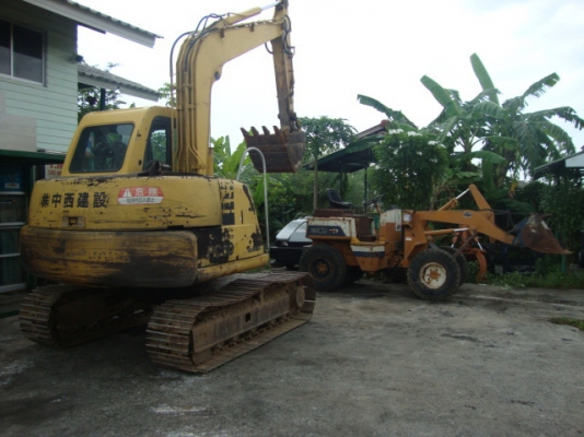 ขายด่วน !!!  รถแม็คโคร KOMATSU  PC60-7  (รถนอกนำเข้า)  สนใจโทร. คุยก่อนได้