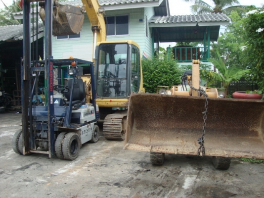 ขายด่วน !!! รถแม็คโคร KOMATSU PC60-7 (รถนอกนำเข้า) สนใจโทร. คุยก่อนได้ ขายด่วน !!! รถแม็คโคร KOMATSU PC60-7 (รถนอกนำเข้า) สนใจโทร. คุยก่อนได้