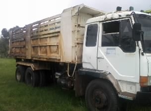 ขายด่วน970000บาท รถบรรทุก10ล้อ2เพลา MITSUBISHI MMTF์์์N 528 ปี44 เครื่องดี คัสชีส์สวย กระบะ หัวเก๋งพอใช้ อยากสวยเอาไปเก็บรายละเอียดอีกนิดหน่อยครับ