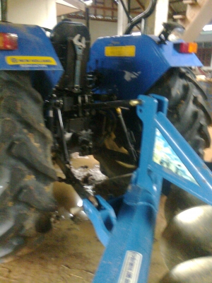 ขายดาวน์New Holland TT75 ขายดาวน์New Holland TT75