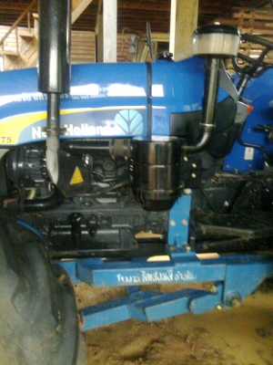 ขายดาวน์New Holland TT75 ขายดาวน์New Holland TT75