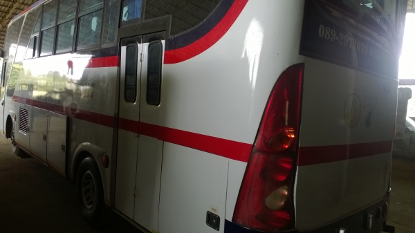 รถบัสHINO เครื่อง195แรง HO7Dยาง8.25-16 ที่นั่งหลัง38ที่..สภาพสวย พร้อมใช้ สีสวย ภายในสวย