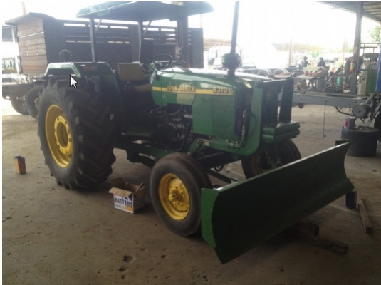 ขายรถไถจอร์นเดียรุ่่น 5130 ขับ 2 ล้อ 53 แรงม้า สภาพใหม่มากสนใจโทรมาก่อนต่อรองราคาได้ครับคุยกันก่อนครับ โทร.081-2659193 คุณสุวรรณ  081-8789119 คุณสุขเกษม 085-4795337  คุณวิยะดา 044-389074