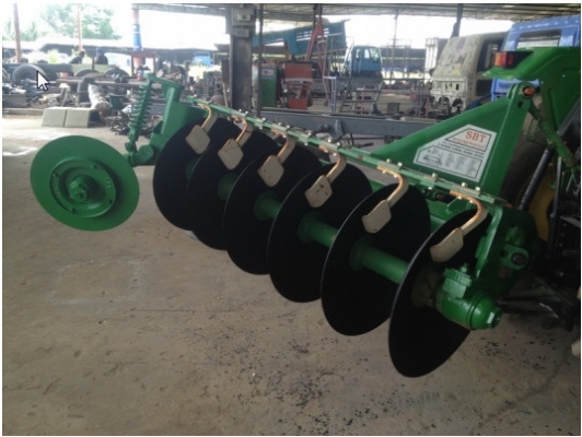 ขายรถไถจอร์นเดียรุ่่น 5130 ขับ 2 ล้อ 53 แรงม้า สภาพใหม่มากสนใจโทรมาก่อนต่อรองราคาได้ครับคุยกันก่อนครับ โทร.081-2659193 คุณสุวรรณ 081-8789119 คุณสุขเกษม 085-4795337 คุณวิยะดา 044-389074 ขายรถไถจอร์นเดียรุ่่น 5130 ขับ 2 ล้อ 53 แรงม้า สภาพใหม่มากสนใจโทรมาก่อนต่อรองราคาได้ครับคุยกันก่อนครับ โทร.081-2659193 คุณสุวรรณ 081-8789119 คุณสุขเกษม 085-4795337 คุณวิยะดา 044-389074