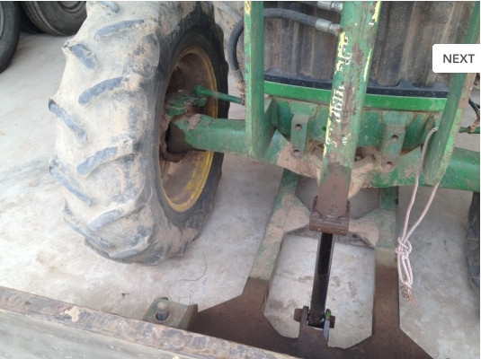 อีกคันรุ่น 5615 80 แรง ครับ ขับ 4 ล้อ สภาพใหม่มากสนใจโทรมาก่อนต่อรองราคาได้ครับคุยกันก่อนครับ สนใจ โทร.081-2659193 คุณสุวรรณ  081-8789119 คุณสุขเกษม 085-4795337 คุณวิยะดา 044-389074