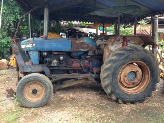 ขาย รถไถ FoRd. 6600. T5 ขาย รถไถ FoRd. 6600. T5