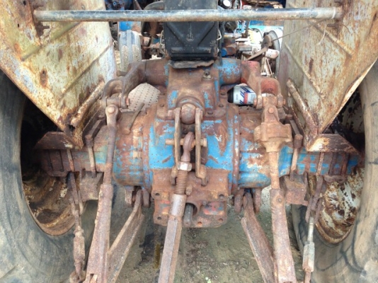 ขาย รถไถ FoRd. 6600. T5 ขาย รถไถ FoRd. 6600. T5