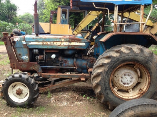 ขาย รถไถ FoRd. 6600. T5 ขาย รถไถ FoRd. 6600. T5