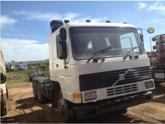 ขายถูกๆหัวลาก VOLVO เครื่องแดวู NGV 100\% 340 แรงม้า ตามสภาพคุ้มค่าน่าใช้รถวิ่งปกติประหยัดครับ พร้อมชุดคิดจูนแล้วเรียบร้อยขายไม่แพงคุ้มแน่นอนอะไหล่มีพร้อม  โทร. 081-2659193 คุณสุวรรณ  081-8789119 คุณสุขเกษม  085-3034416 คุณวิยะดา