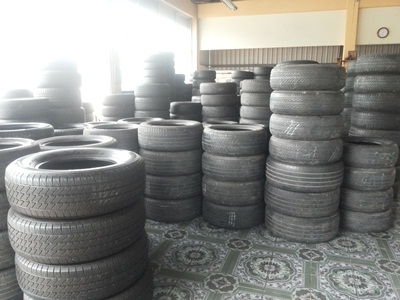 ขายยางเหมายกกอง 18 ชุด 72 เส้น จัดเป็นชุดขอบ13-14-15-16-17-18