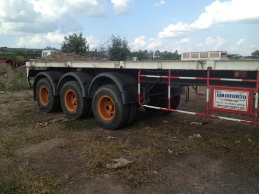 ขายหางเทรลเลอร์ 3 เพลา พร้อมทะเบียนหาง ยาว 12.50 เมตร กว้าง 2.50 เมตร ใช้งานอยู่เพิ่งจอดขายครับสภาพสวยพร้อมใช้ตามสภาพครับ มี 3 คันครับ สนใจโทร  081-2659193 คุณสุวรรณ   081-8789119 สุขเกษม  085-3034416 วิยะดา 085-4795337 คุณเล็ก