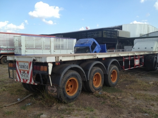 ขายหางเทรลเลอร์ 3 เพลา พร้อมทะเบียนหาง ยาว 12.50 เมตร กว้าง 2.50 เมตร ใช้งานอยู่เพิ่งจอดขายครับสภาพสวยพร้อมใช้ตามสภาพครับ มี 3 คันครับ สนใจโทร  081-2659193 คุณสุวรรณ   081-8789119 สุขเกษม  085-3034416 วิยะดา 085-4795337 คุณเล็ก