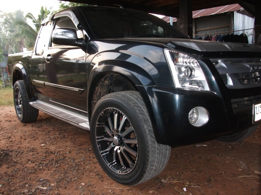 ต้องการขาย isuzu ปี 2009 .สวยมากผู้หญิงขับ ลดราคาเหลือ  480000