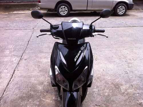 click ปี 50 สีดำ ล้อแม็ก รถบ้าน ภายใน ภายนอกเดิมๆ เครื่องแน่น ไม่หลวม ควันไม่ไหล เอกสารพร้อม เชิญแวะชมก่อนได้จ้า