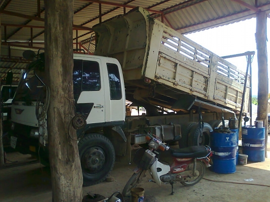 รถสิบล้อ HINO FD 3H ปี 40 เครื่อง HO7D เครื่องดี คัสซีสวย รถสวย มีทะเบียนครบ