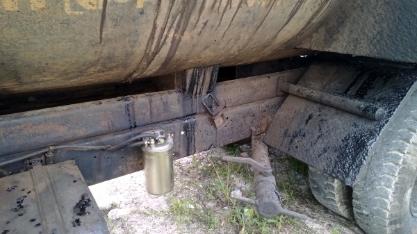 ขายถังสเปรย์ยางมะตอยพร้อมเครื่อง ครบชุด ยกลงจาก6ล้อ.... ขายถังสเปรย์ยางมะตอยพร้อมเครื่อง ครบชุด ยกลงจาก6ล้อ....