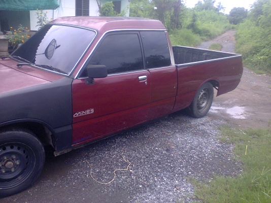 อีซุซุ KB 2500ฝาทอง 87 แคป 79000บาทด่วนเลย เครื่องเดิมเดิมสวยสวยไม่มีไอ