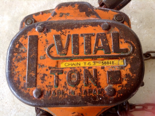 ต้องการขายรอกยกของญี่ปุ่น ยี่ห้อVital ขนาด 1 ตัน