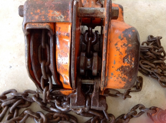 ต้องการขายรอกยกของญี่ปุ่น ยี่ห้อVital ขนาด 1 ตัน