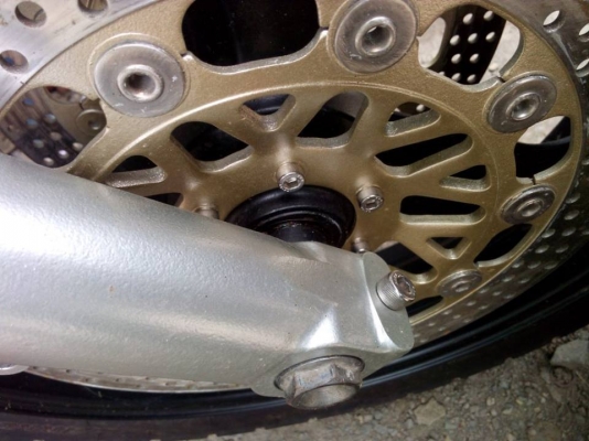 ขาย CB1 400cc ทะเบียนแท้ พร้อมโอน ภาษีไม่ขาดต่อ