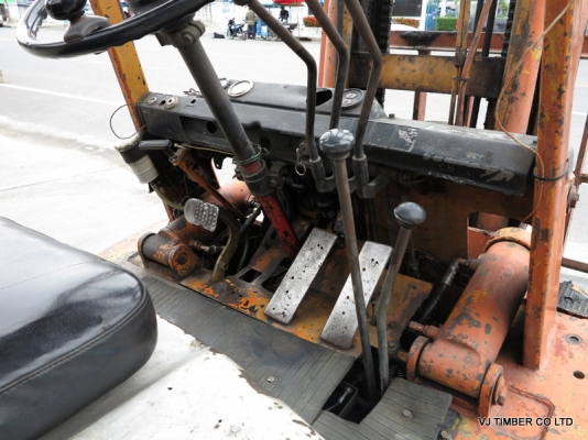 รถยก โฟร์คลิฟ Toyota FolkLift 3.5ตัน มือสองสภาพดีใช้งานได้ปกติ