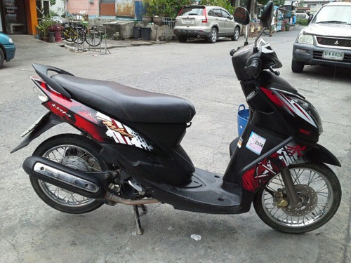 MIO ไฟคู่ ปี 52 สีดำ แดง ลายนินจา รถบ้านสวยมาก สภาพเดิมๆ เครื่องแน่น ไม่หลวม ไม่มีควัน เอกสารครบถ้วน MIO ไฟคู่ ปี 52 สีดำ แดง ลายนินจา รถบ้านสวยมาก สภาพเดิมๆ เครื่องแน่น ไม่หลวม ไม่มีควัน เอกสารครบถ้วน